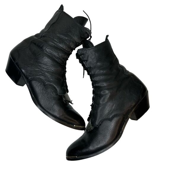 Vintage 🖤 leather boots size 8 - Picture 7 of 13